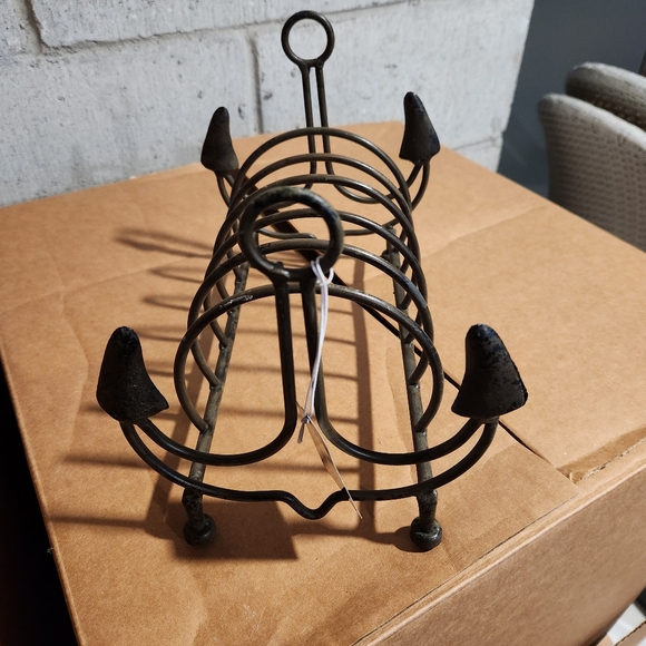 Creative Co-Op Anchor Plate Rack - Picture 3 of 6